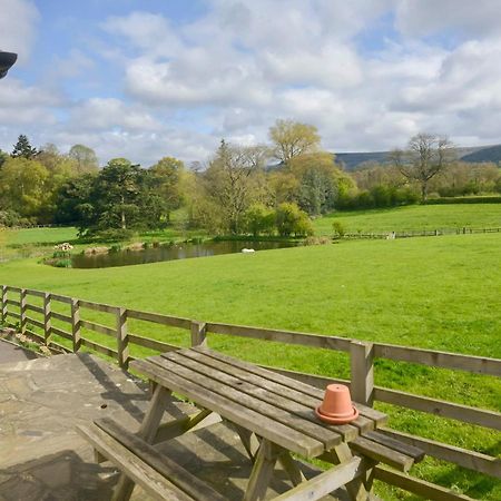 The Whitestonecliffe Inn Sutton  Bagian luar foto