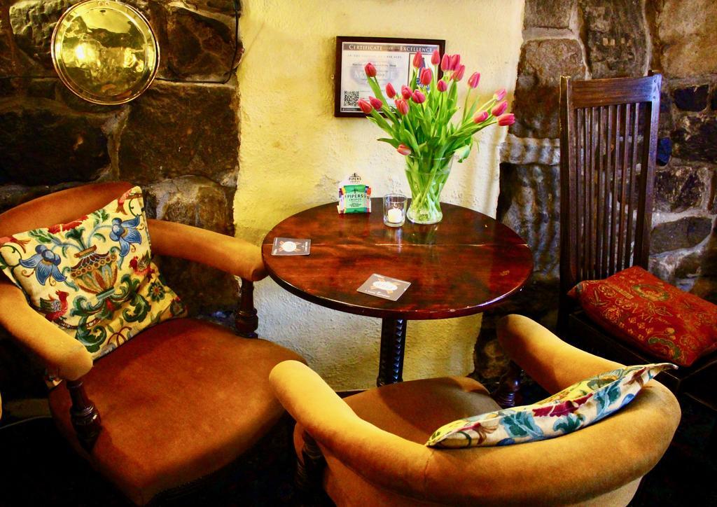The Whitestonecliffe Inn Sutton  Bagian luar foto