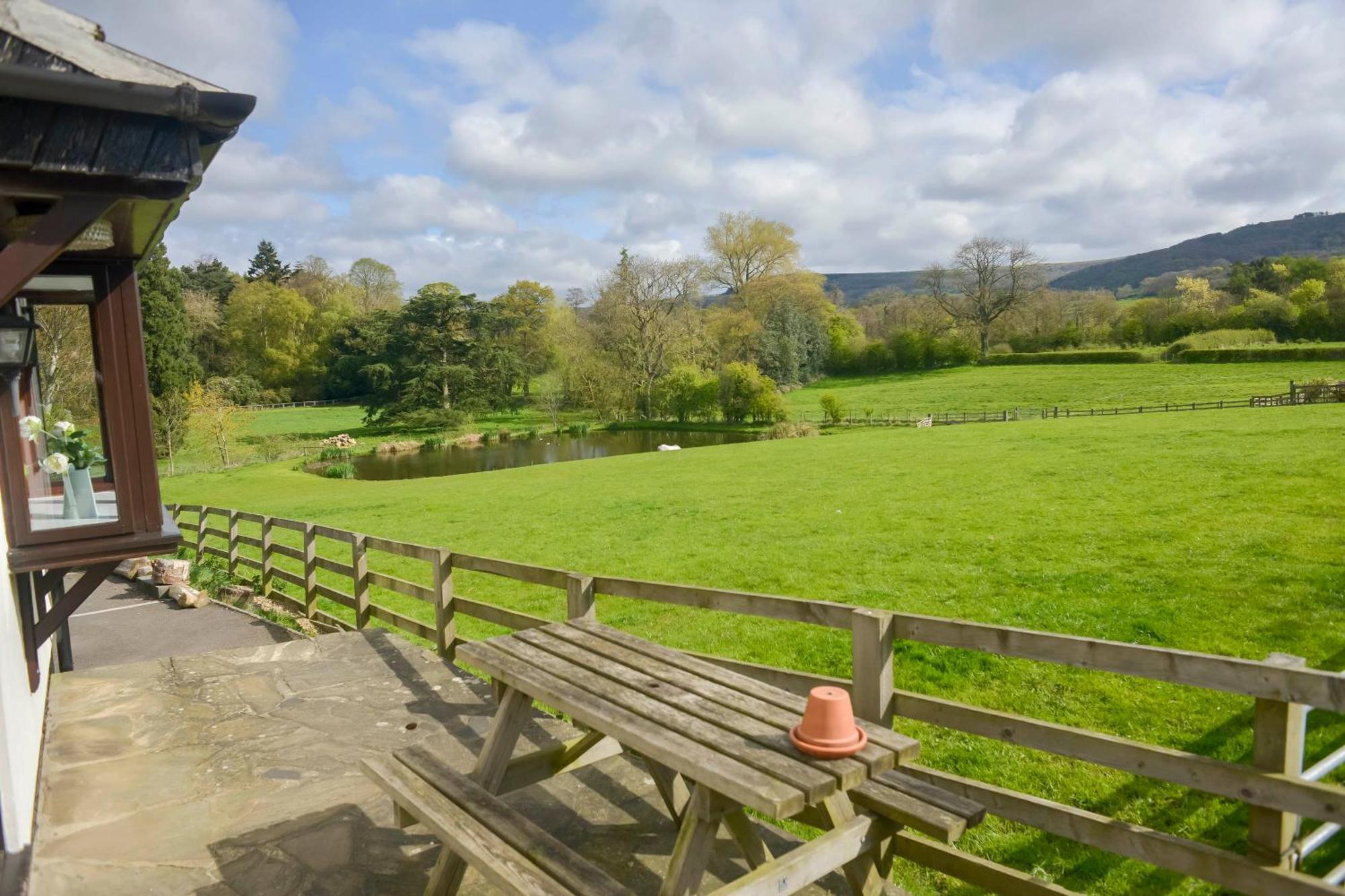 The Whitestonecliffe Inn Sutton  Bagian luar foto