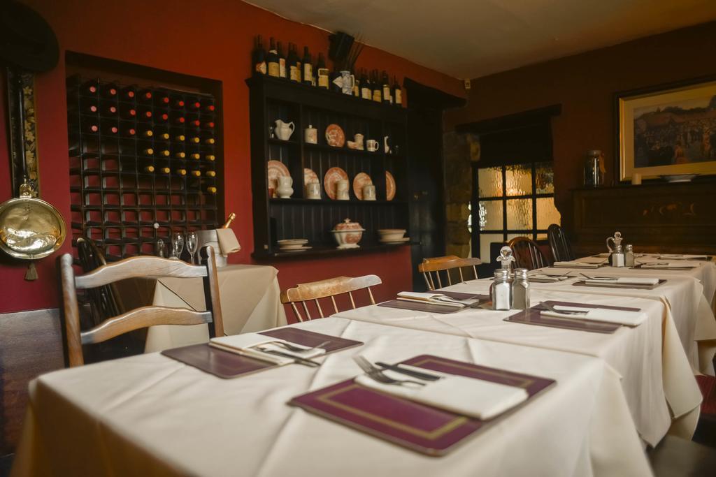 The Whitestonecliffe Inn Sutton  Bagian luar foto